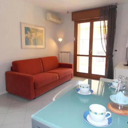 Apartment Cozy Vacation With Lovely Views In Grado